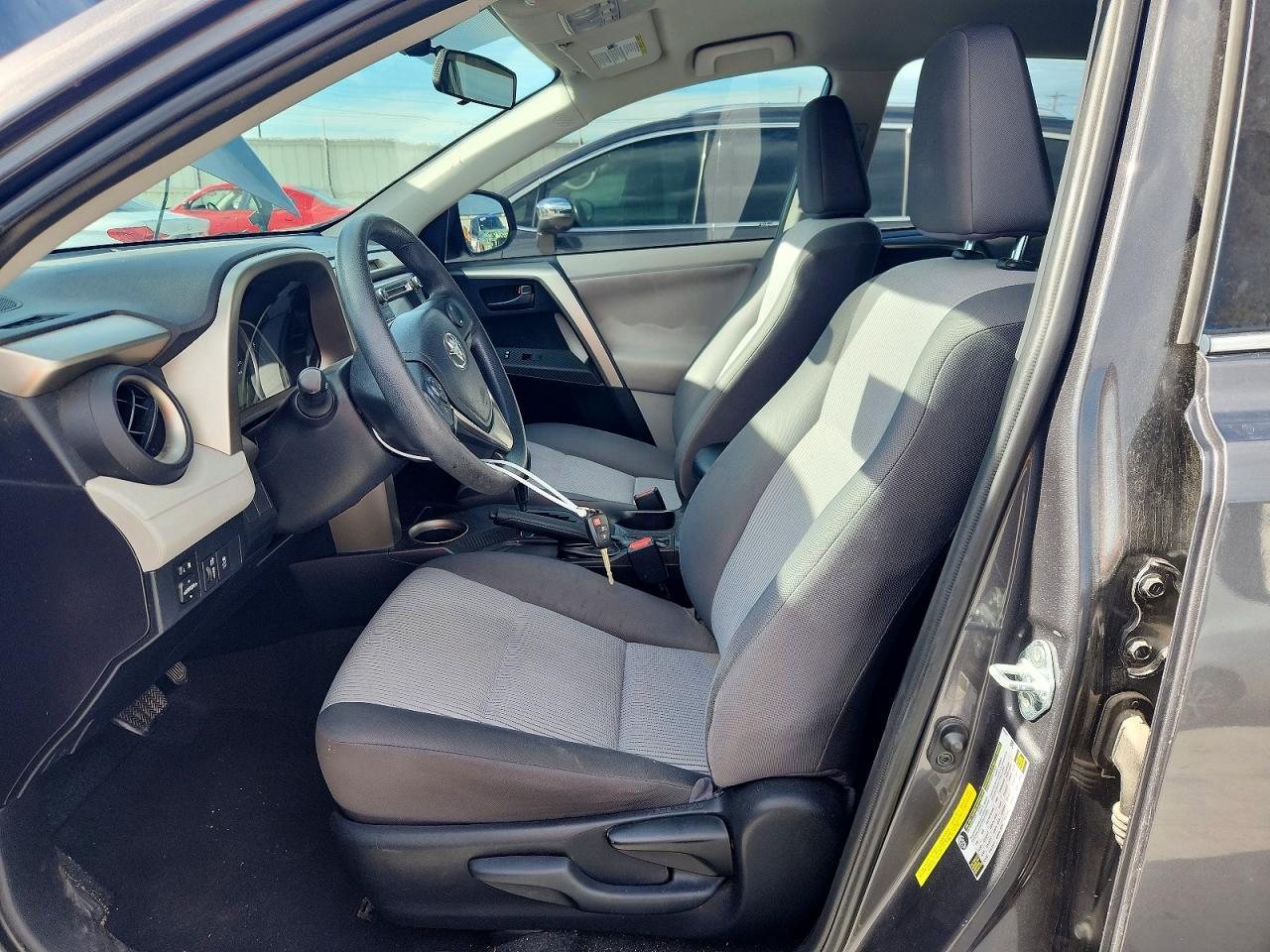 2013 Toyota Rav4 Le - Image 7