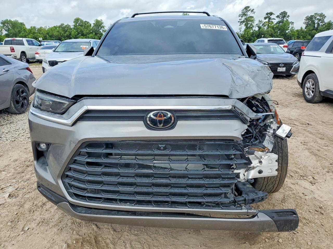 2026 Toyota Grand Highlander Le - Фото 5