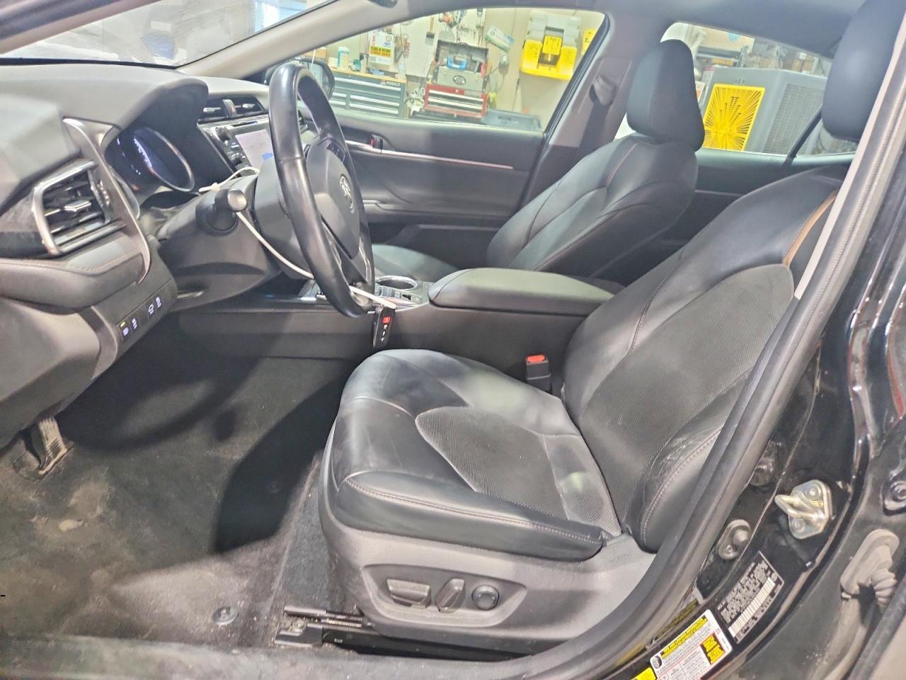 2020 Toyota Camry Hybrid Xle - Фото 7