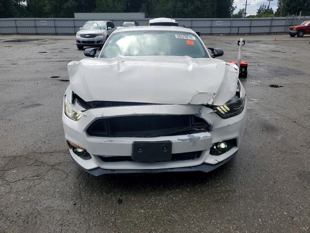 2017 Ford Mustang - Фото 5
