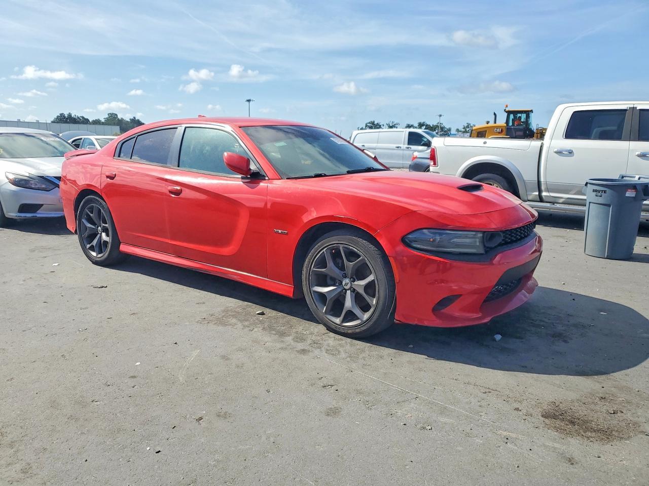 2019 Dodge Charger R - Фото 4