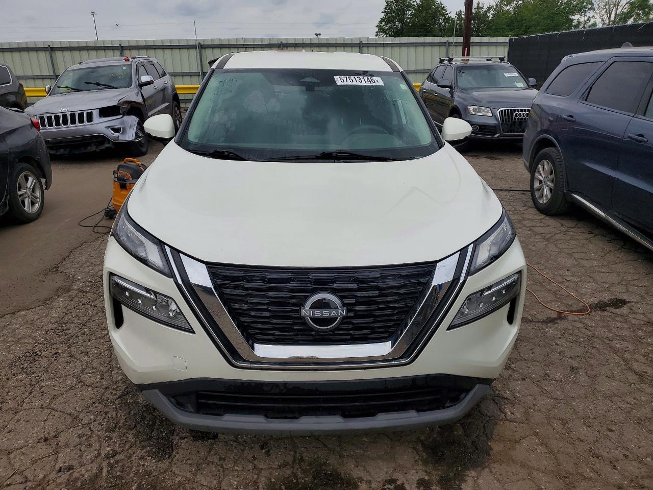 2023 Nissan Rogue Sv - Image 5