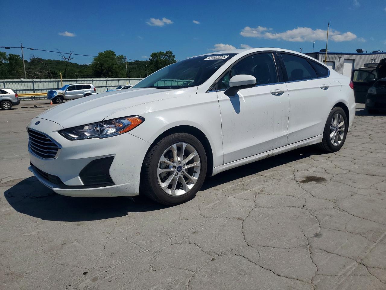 2020 Ford Fusion Se