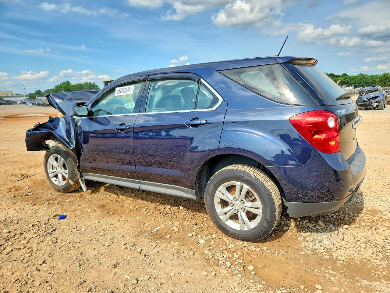 2015 Chevrolet Equinox - Фото 2