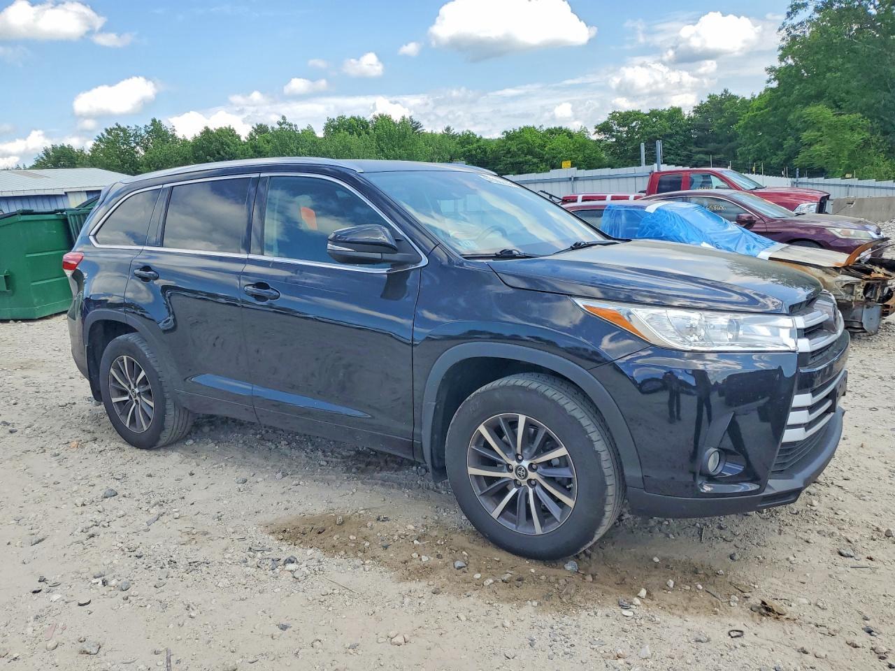 2018 Toyota Highlander - Фото 4