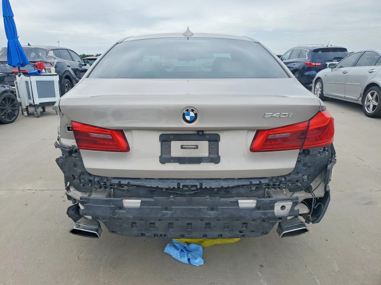 2018 BMW 540 I - Фото 6