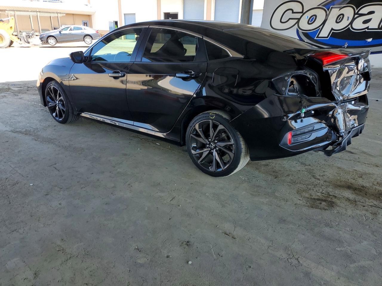 2021 Honda Civic Sport - Фото 2