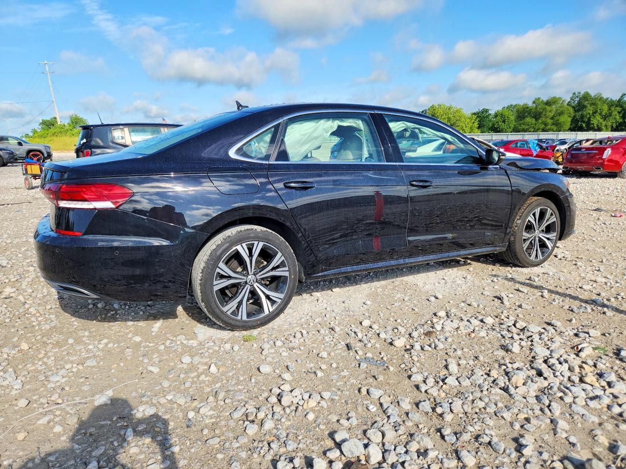 2020 Volkswagen Passat Sel - Image 3