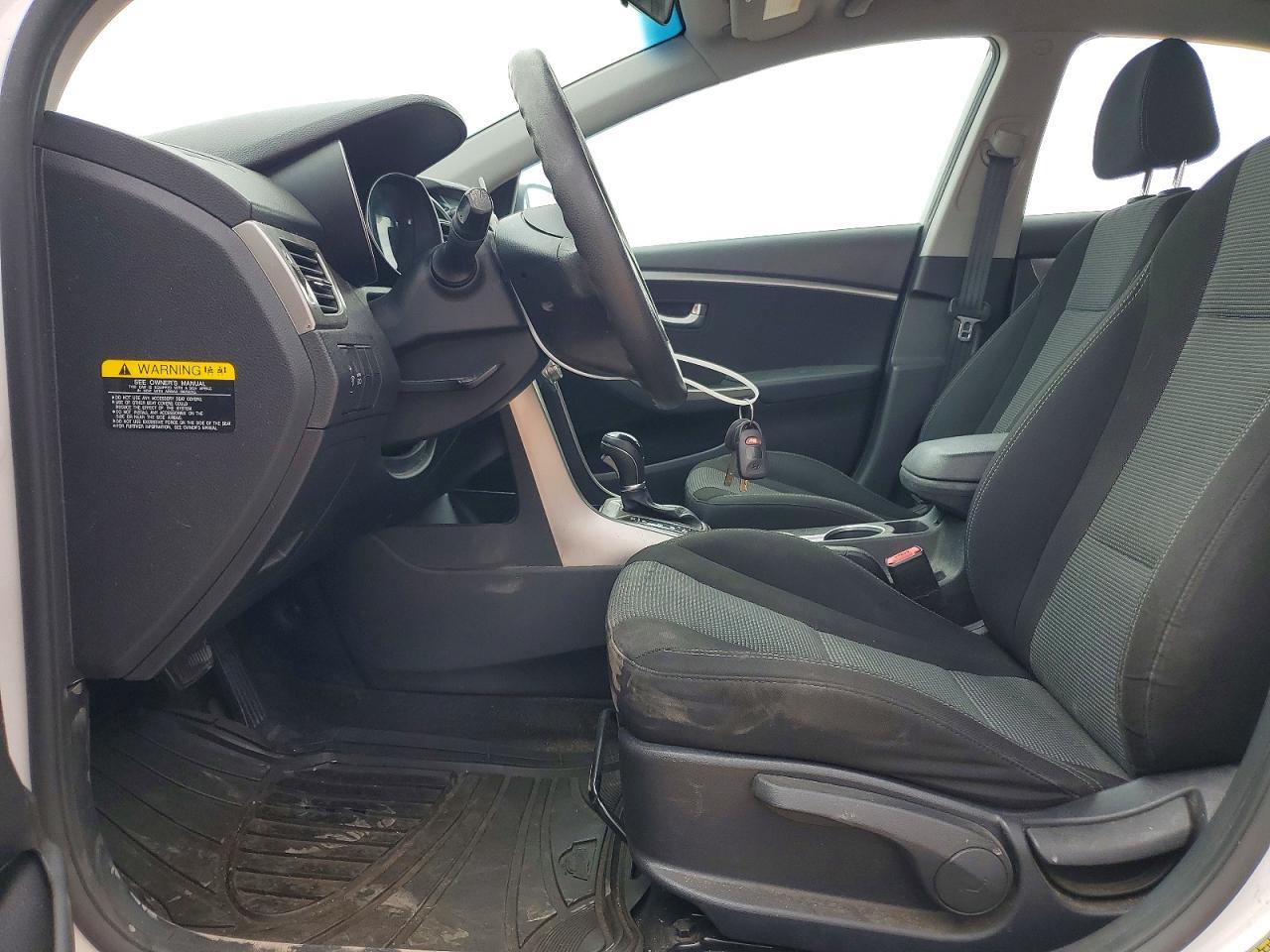 2017 Hyundai Elantra Gt Base - Фото 7