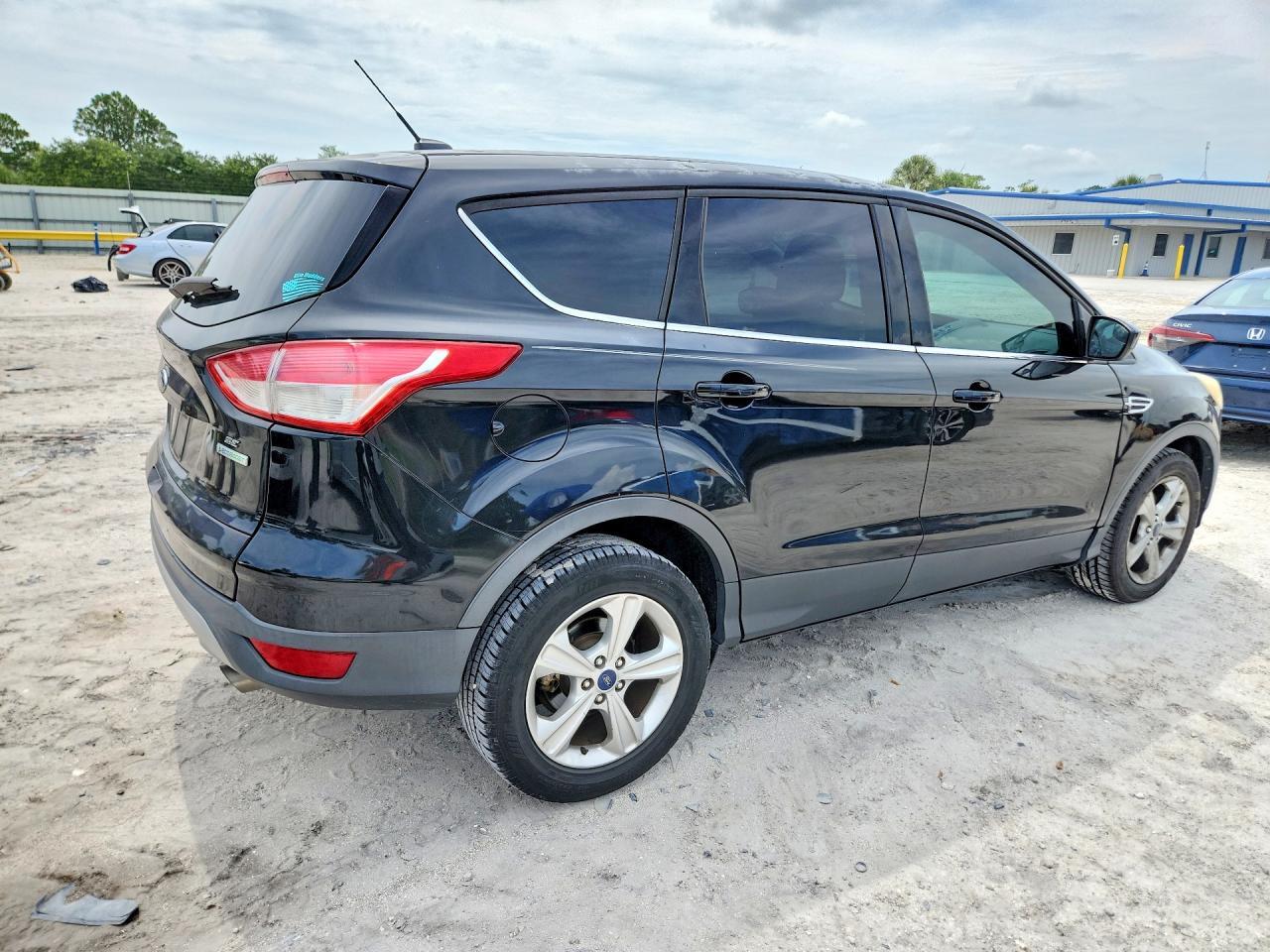2014 Ford Escape Se - Фото 3