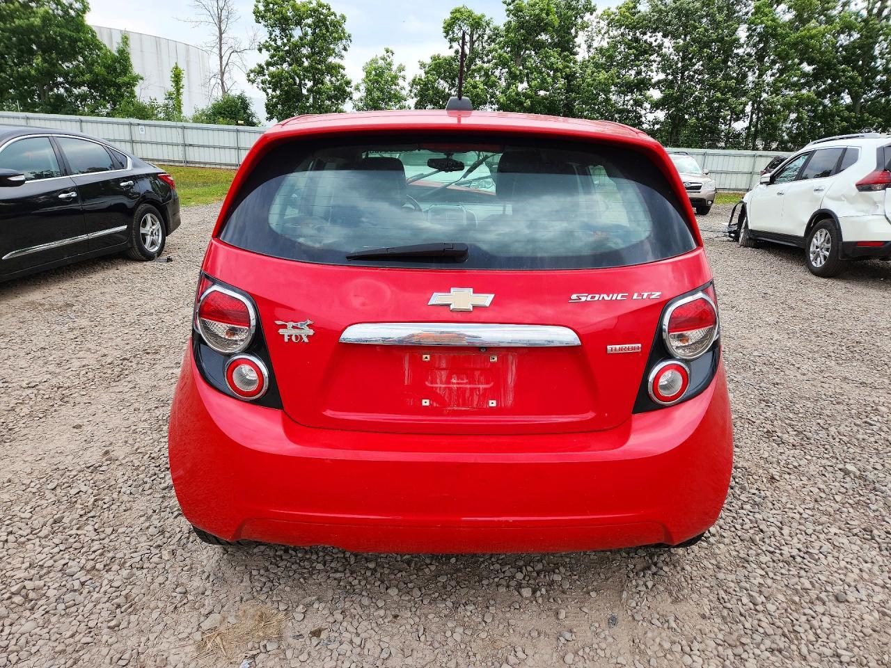 2015 Chevrolet Sonic Ltz - Image 6