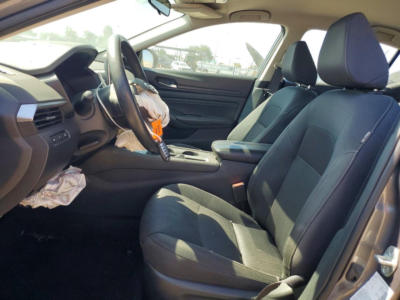 2019 Nissan Altima S - Фото 7