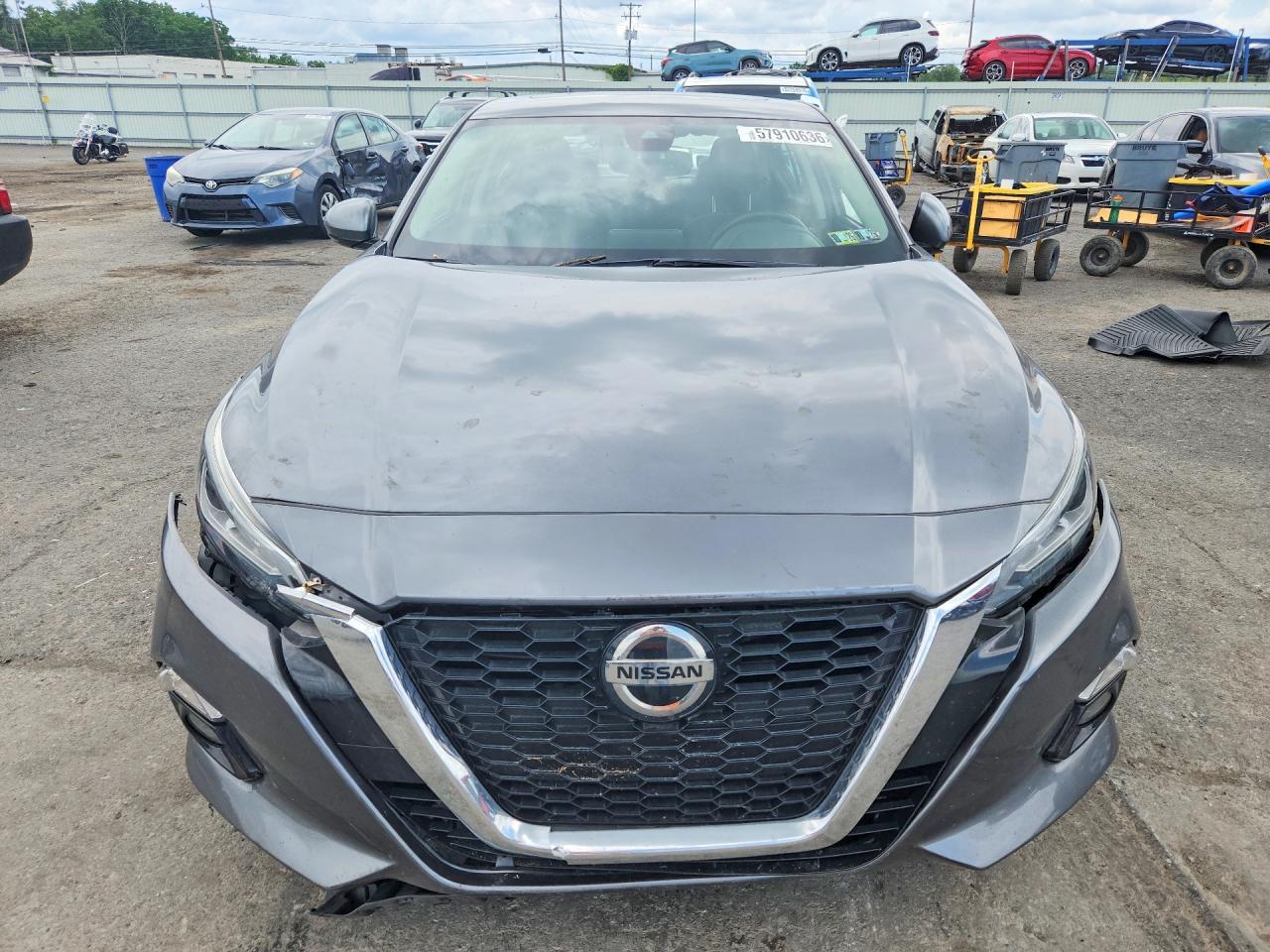 2020 Nissan Altima Sv - Image 5