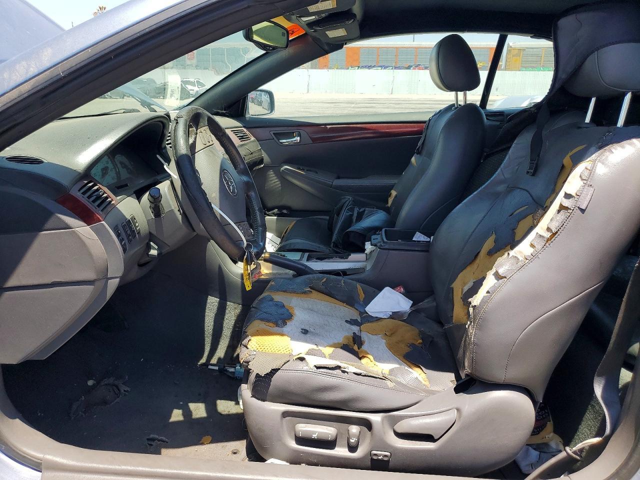 2005 Toyota Camry Solara Sle V6 - Image 7