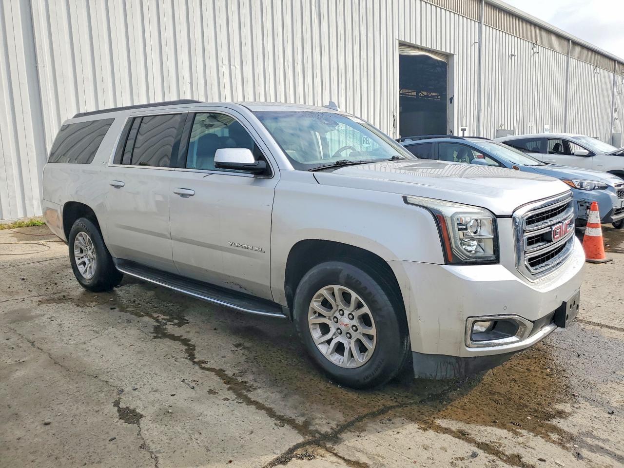 2016 GMC Yukon Xl C1500 Sle - Фото 4