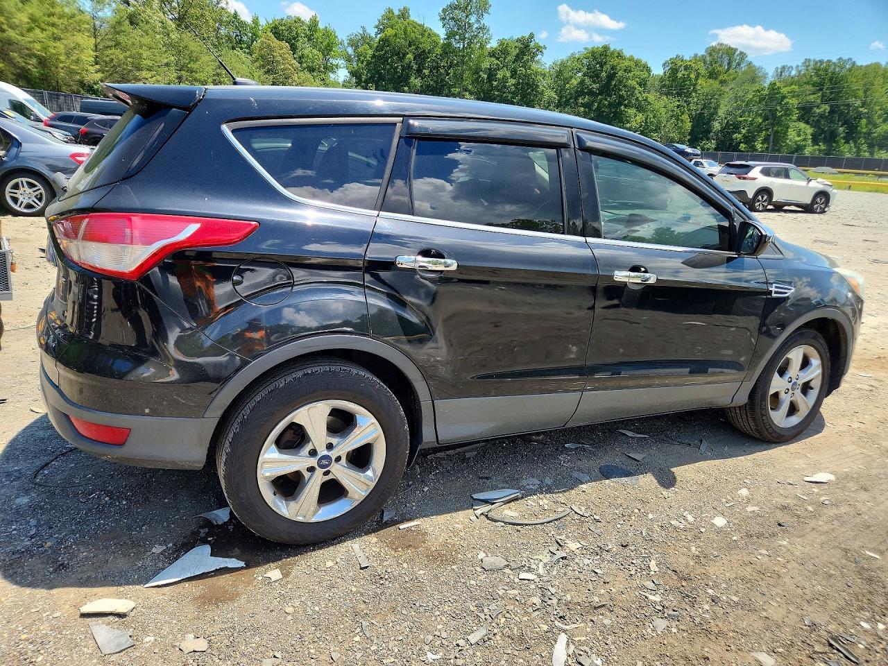 2016 Ford Escape Se - Фото 3