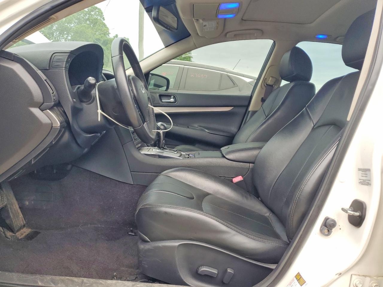2015 Infiniti Q40 Base - Image 7
