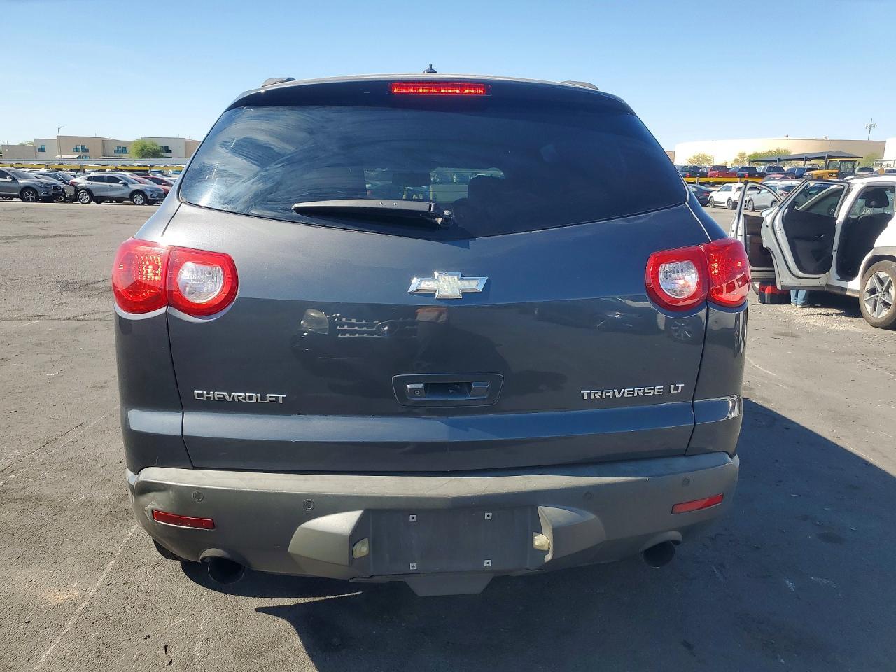 2009 Chevrolet Traverse Lt - Image 6