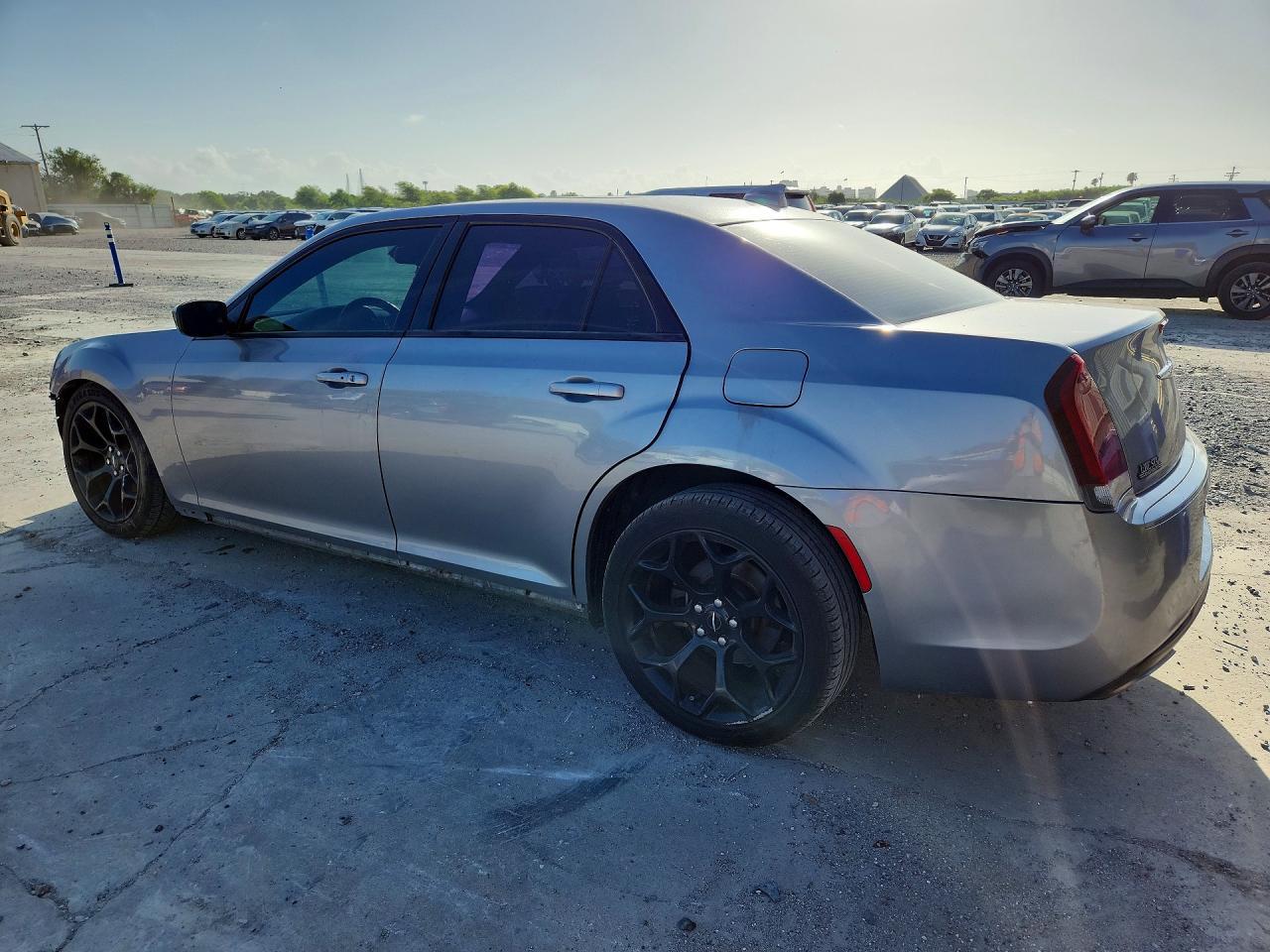 2015 Chrysler 300 S - Image 2