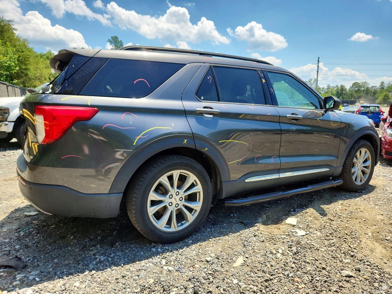 2020 Ford Explorer Xlt - Фото 3