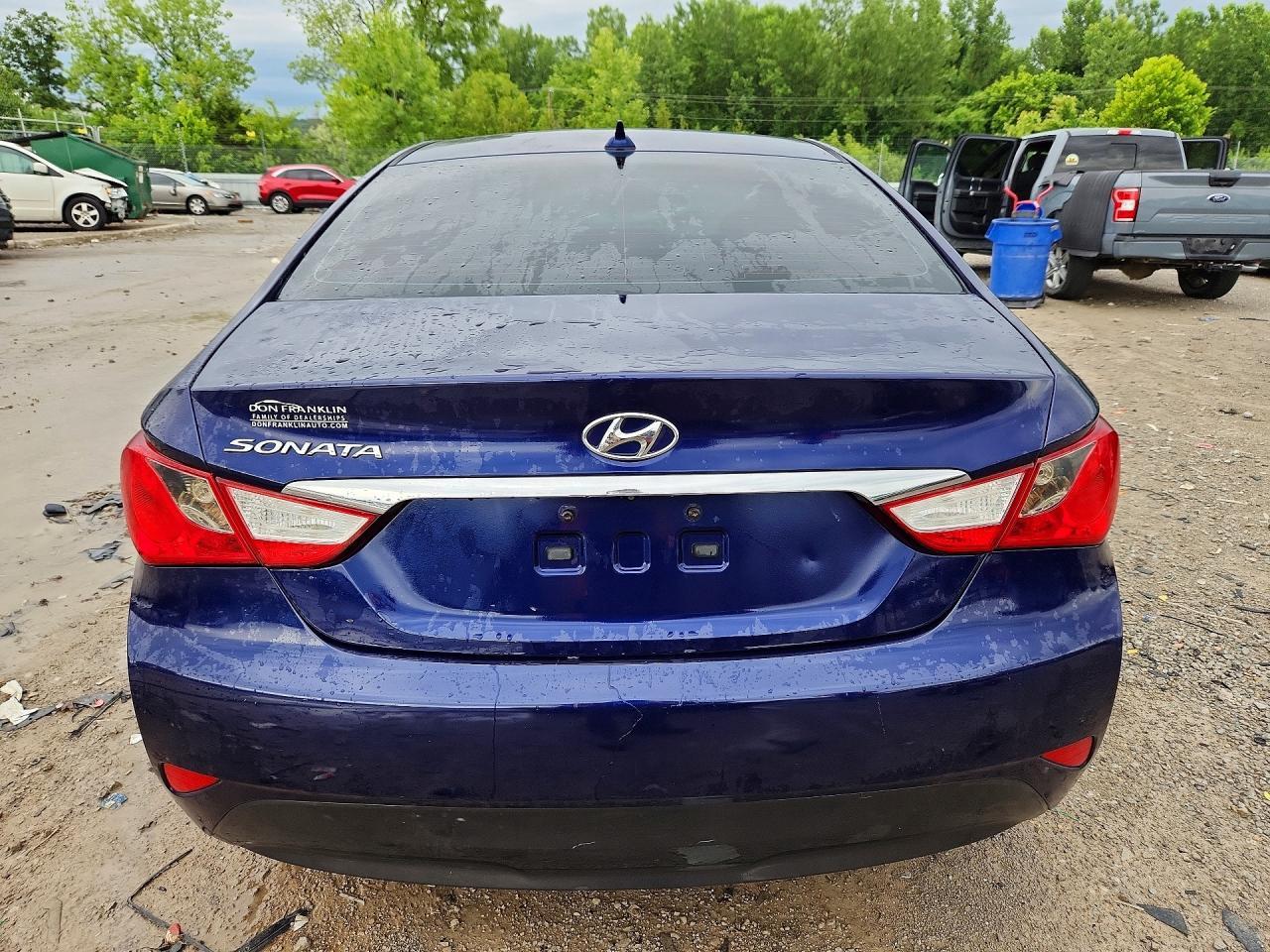 2014 Hyundai Sonata Gls - Image 6