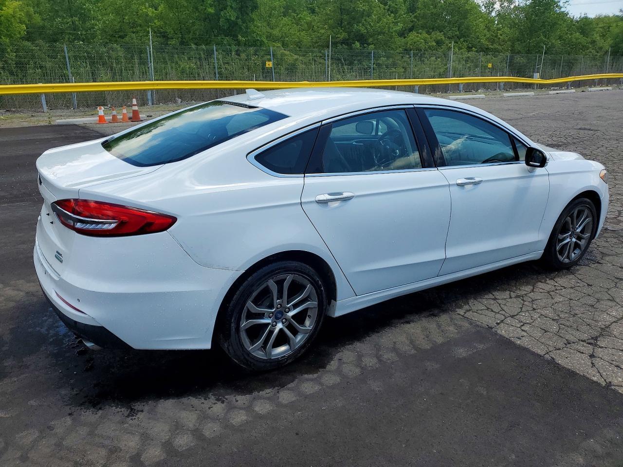2019 Ford Fusion Sel - Фото 3