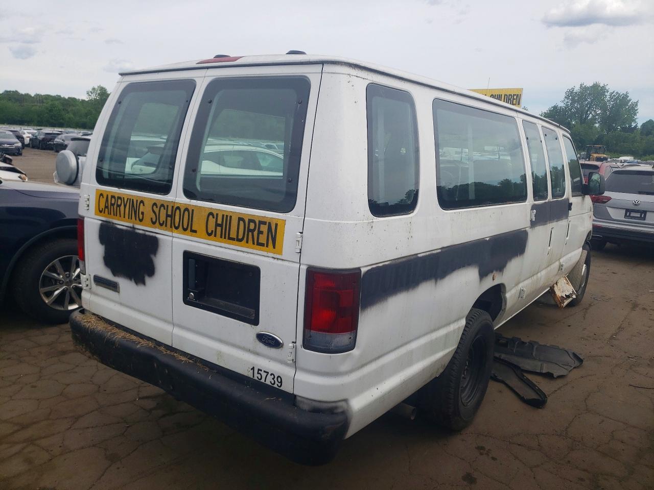 2007 Ford Econoline E250 Van - Image 3