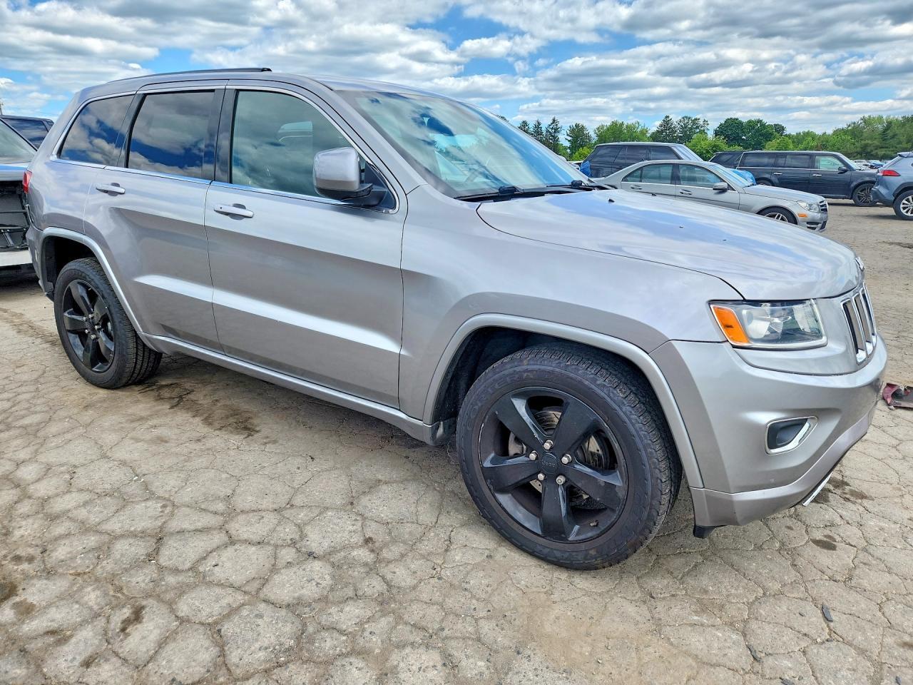2015 Jeep Grand Cherokee Laredo - Фото 4