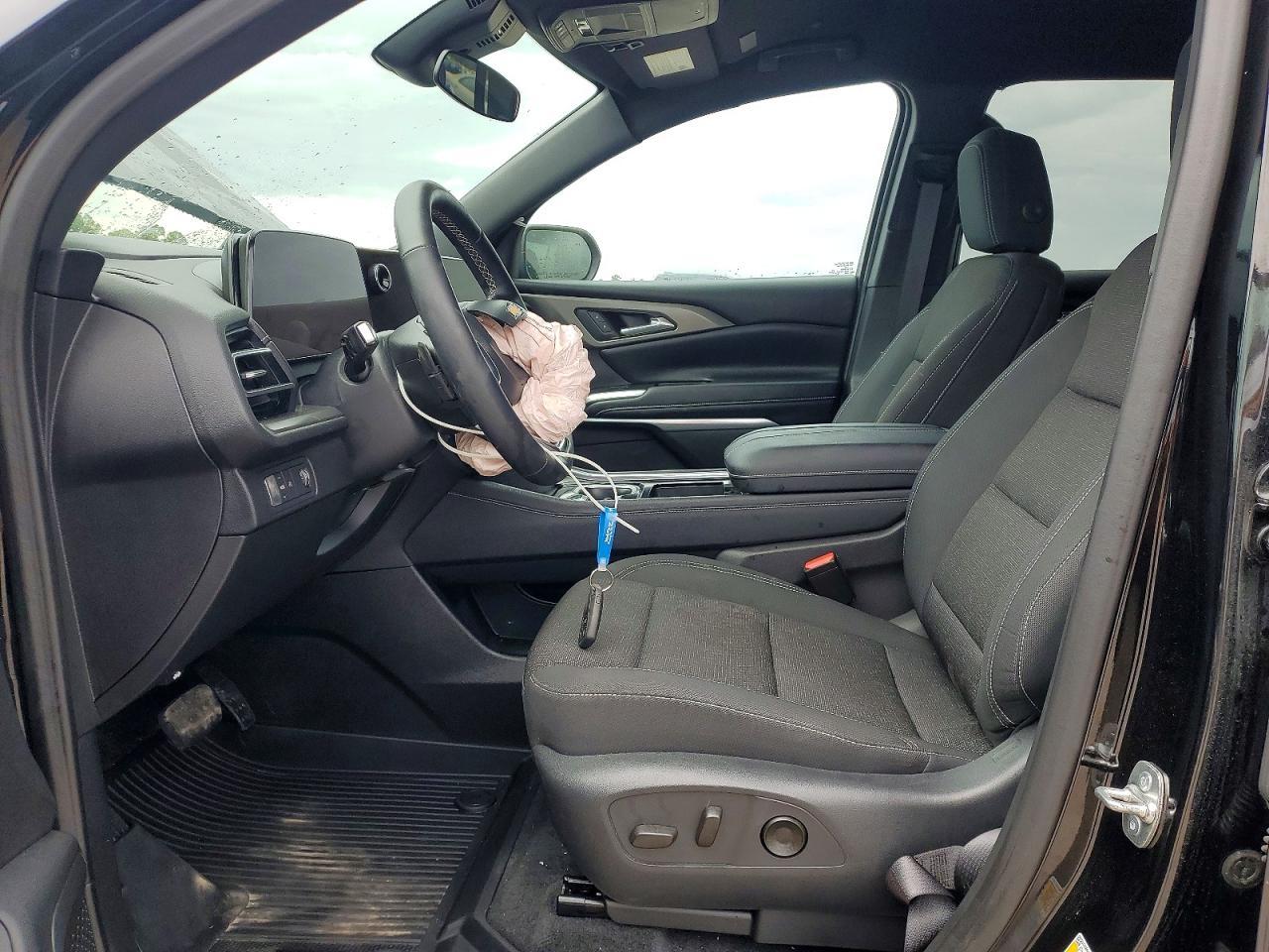 2025 Chevrolet Traverse Lt - Фото 7