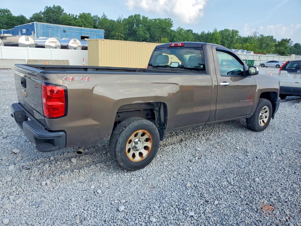 2015 Chevrolet Silverado K1500 - Image 3