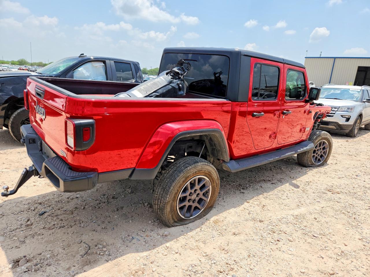 2022 Jeep Gladiator Overland - Фото 3
