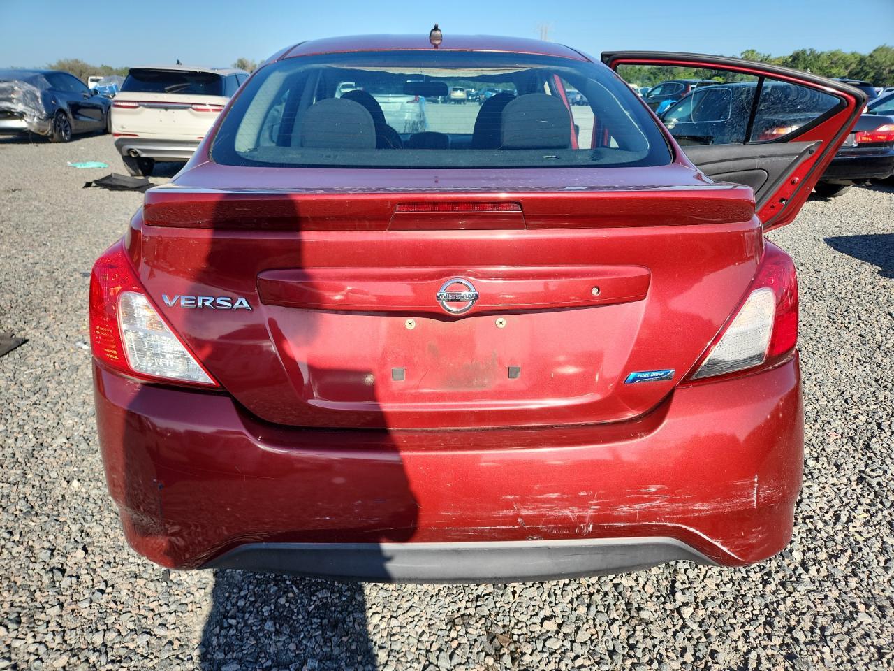 2016 Nissan Versa 1.6 S Plus - Фото 6