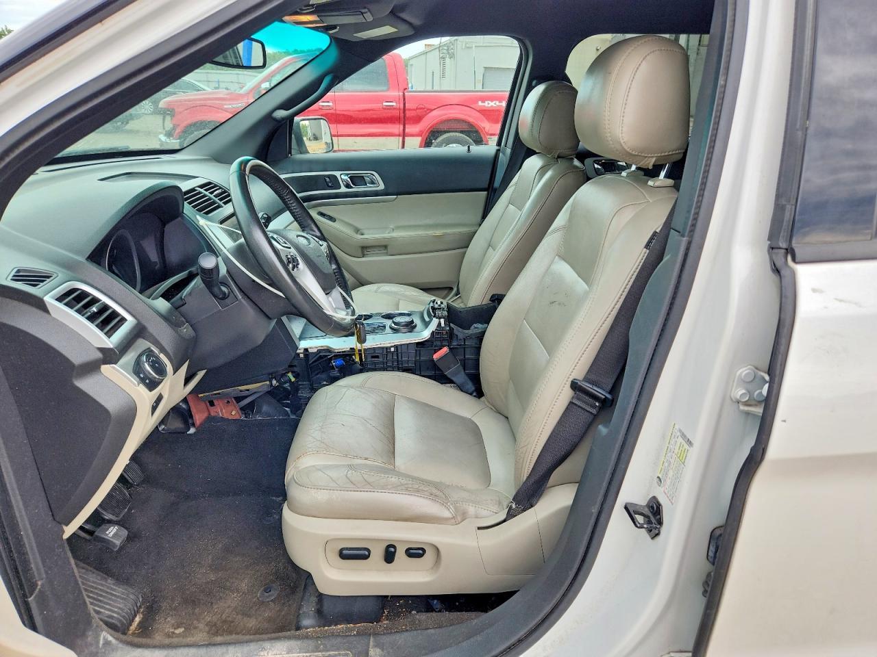 2011 Ford Explorer Xlt - Image 7