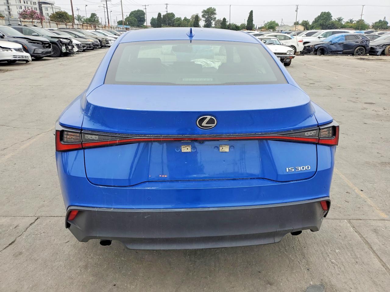 2021 Lexus Is 300 - Фото 6