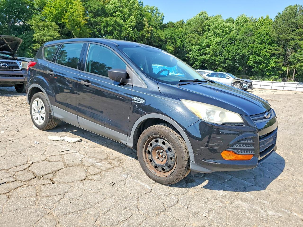 2015 Ford Escape S - Image 4