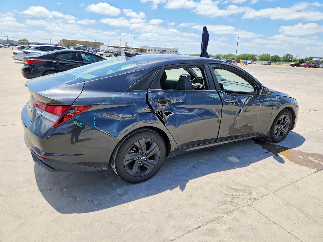 2021 Hyundai Elantra Sel - Image 3