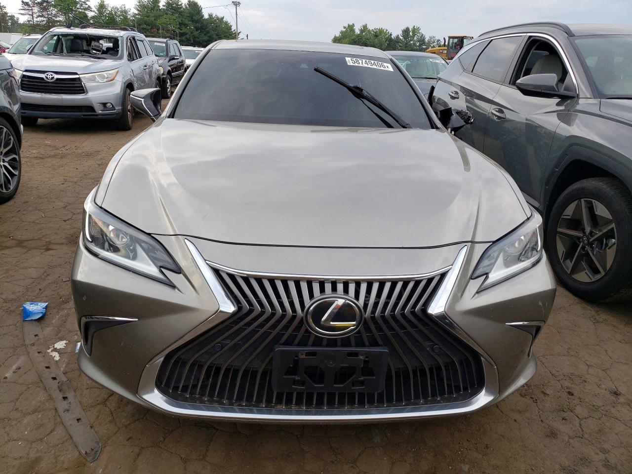 2019 Lexus Es 350 - Фото 5