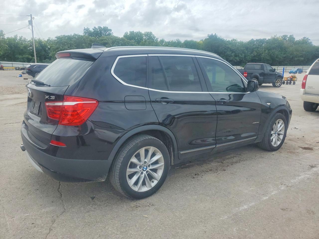 2013 BMW X3 xDrive28I - Фото 3