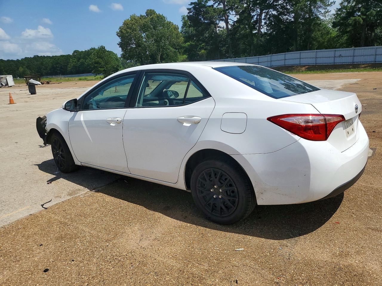 2018 Toyota Corolla Le - Фото 2