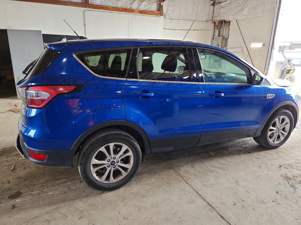 2017 Ford Escape Se - Фото 3