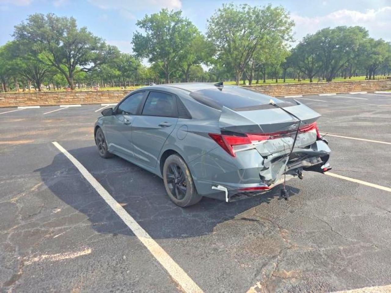 2022 Hyundai Elantra Sel - Фото 3