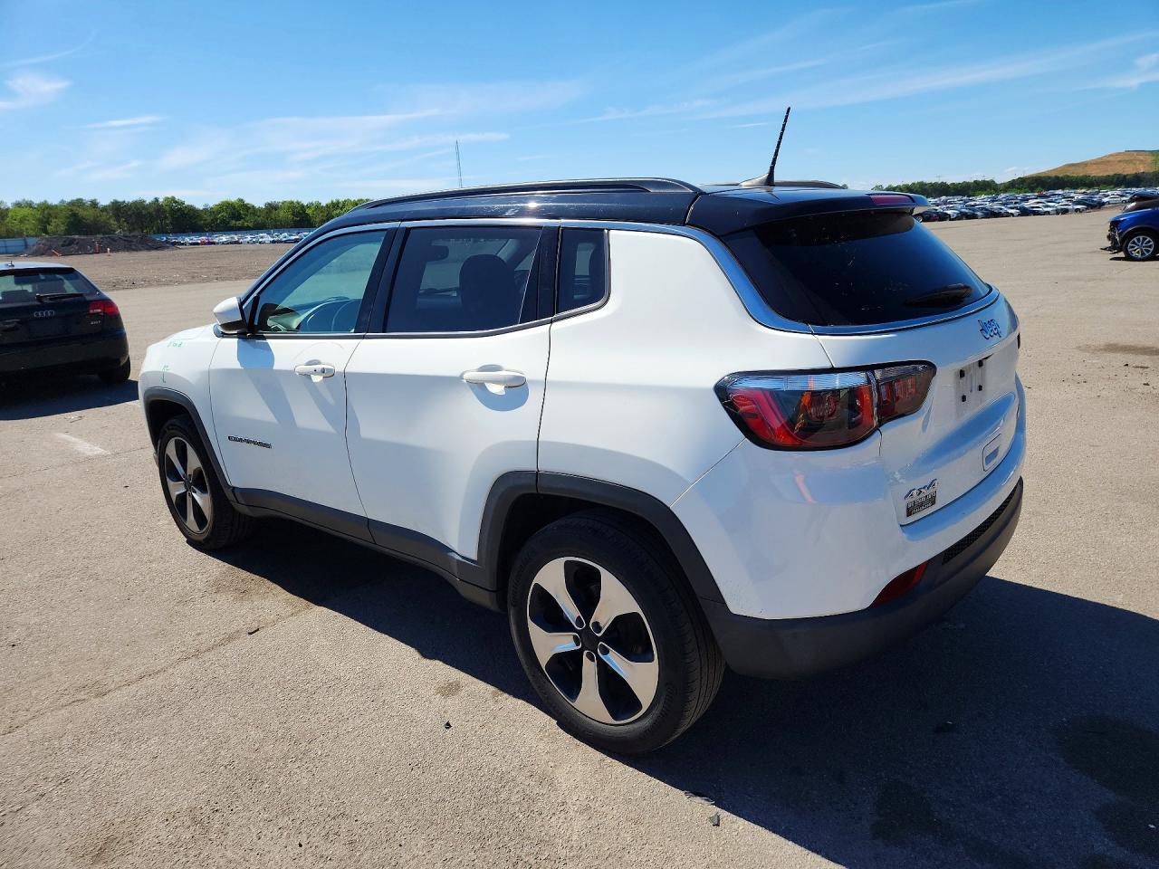 2018 Jeep Compass Latitude - Фото 2