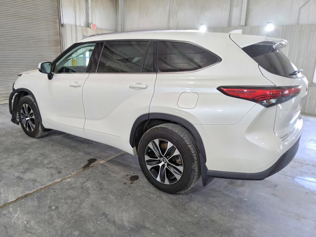2020 Toyota Highlander Xle - Фото 2