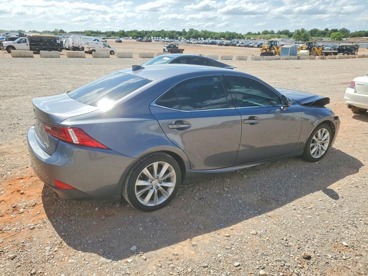 2015 Lexus Is 250 - Фото 3