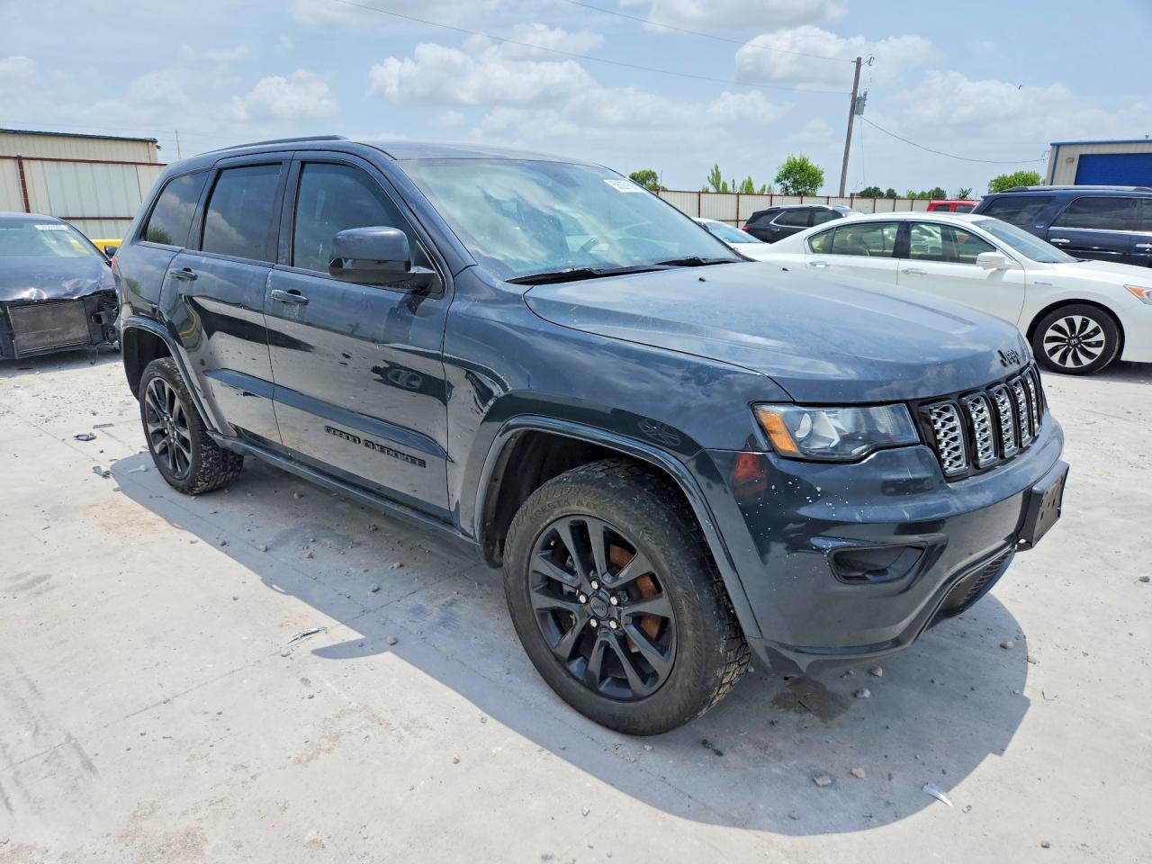 2018 Jeep Grand Cherokee Laredo - Фото 4