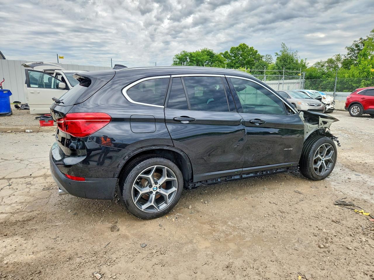 2018 BMW X1 xDrive28I - Image 3