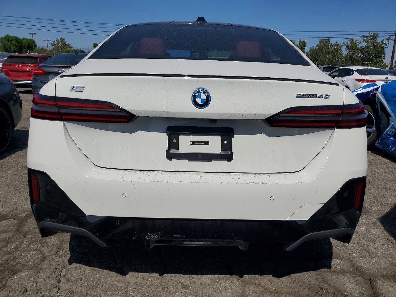 2026 BMW I5 Edrive 40 - Image 6