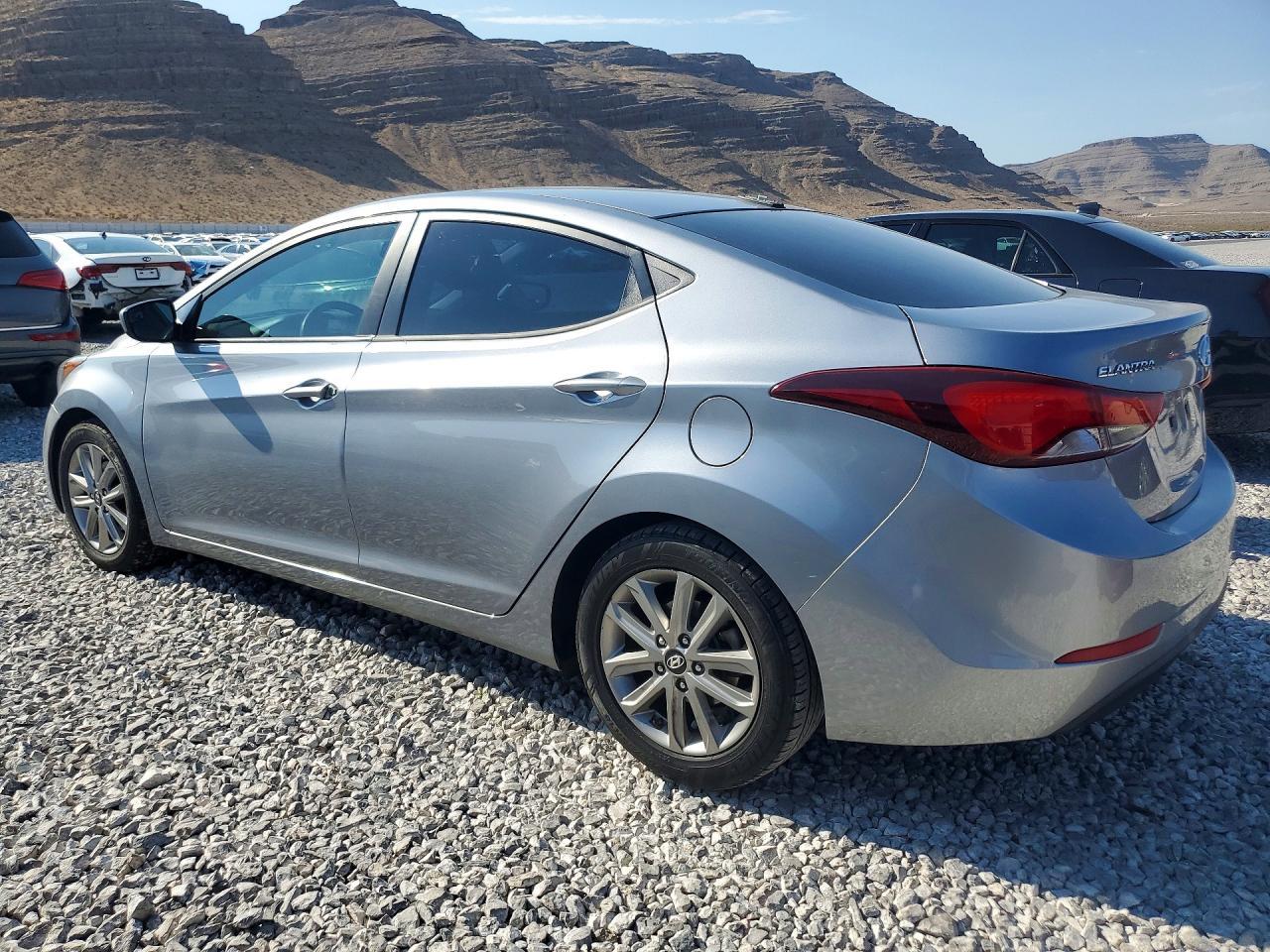 2016 Hyundai Elantra Se - Фото 2