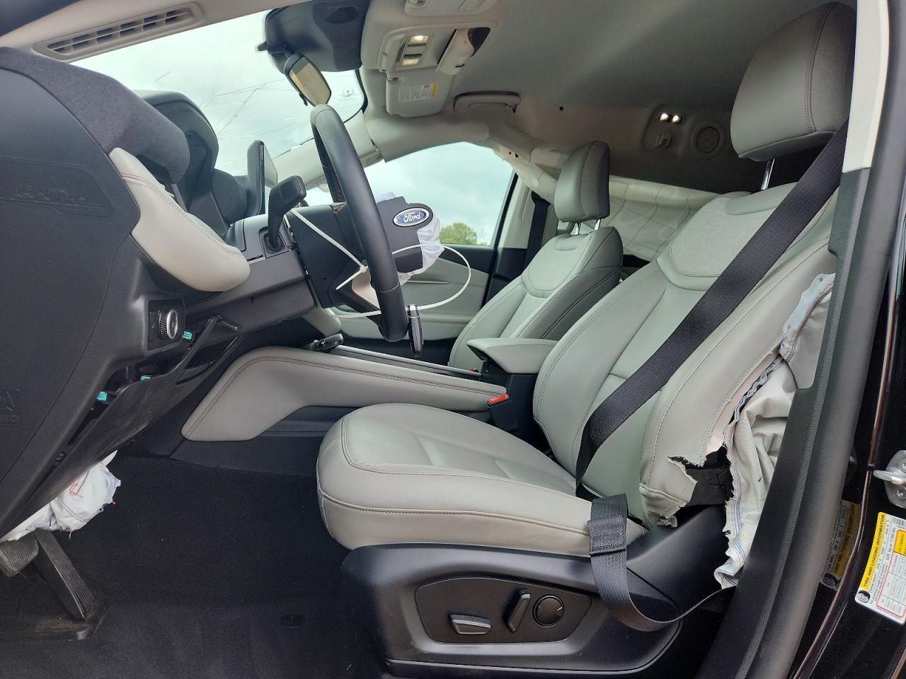 2025 Ford Explorer Active - Фото 7