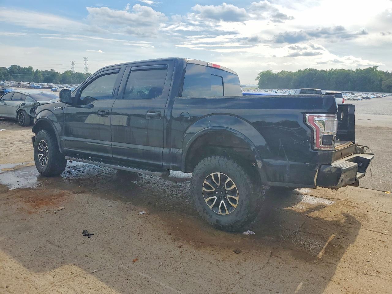 2017 Ford F150 Supercrew - Image 2